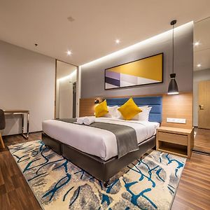 Executive King Suite